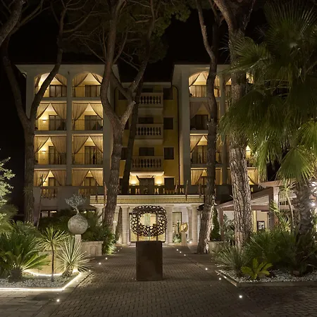 Готель Grand Imperiale 5*